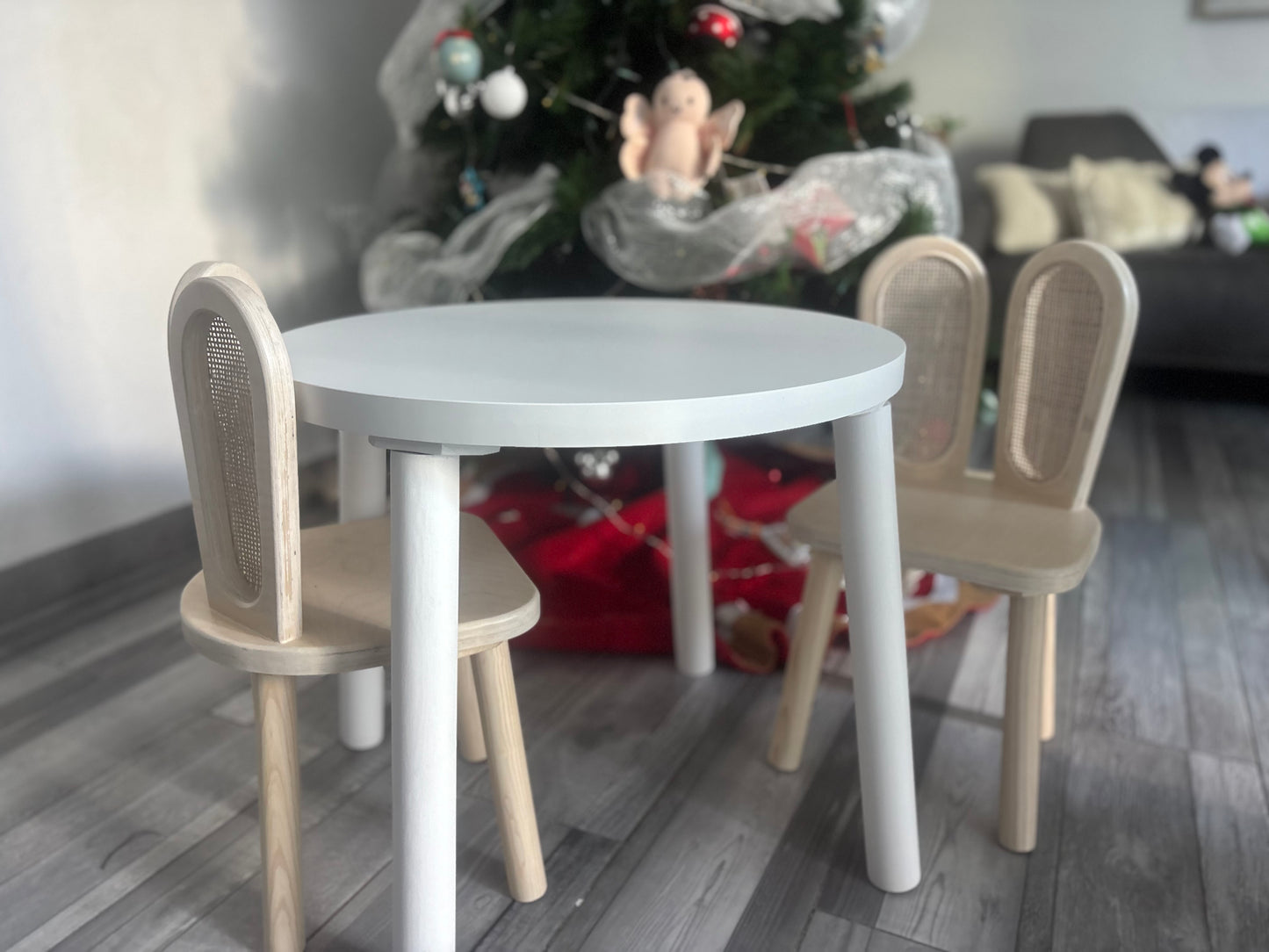 Mesa redonda con 2 sillas de conejo Ratan