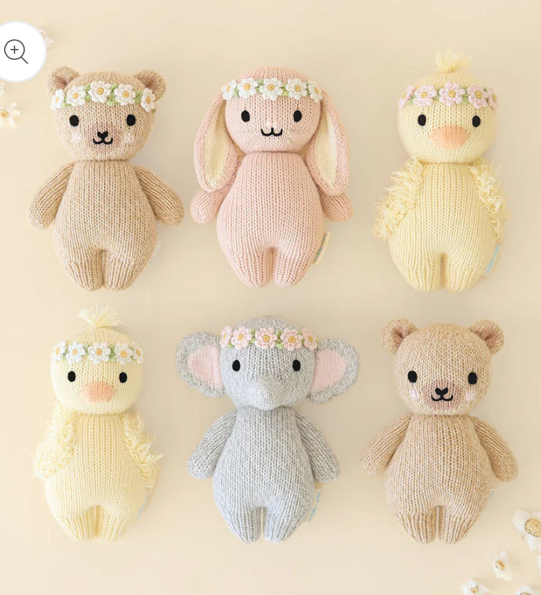 Baby duckling (ivory floral)