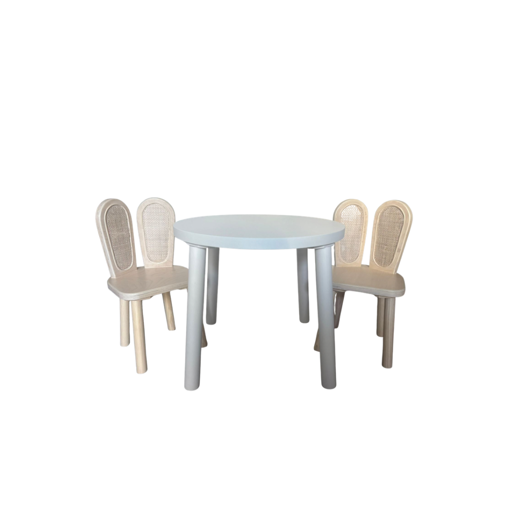 Mesa redonda con 2 sillas de conejo Ratan