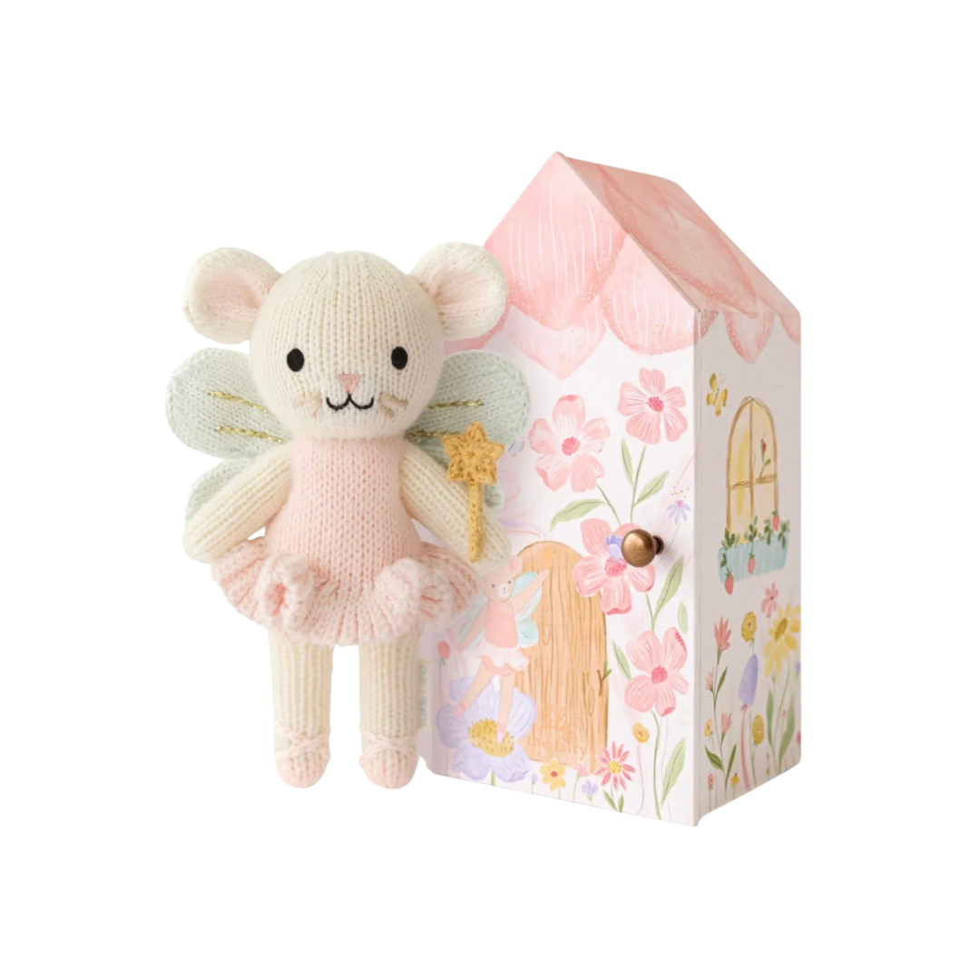 Tiny Lily the fairy