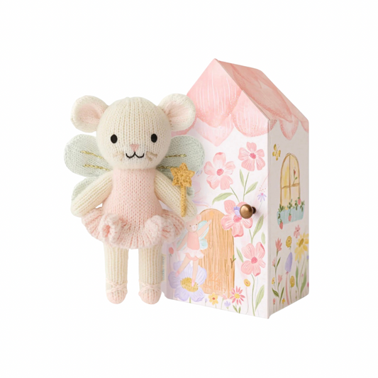 Tiny Lily the fairy